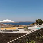 Sara Mykonos