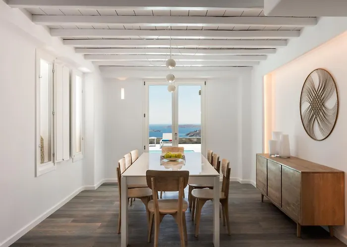 Sara Mykonos * Ψαρού